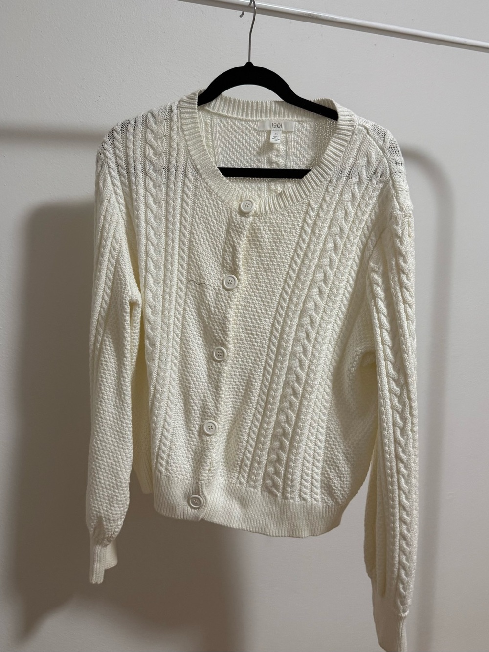 1901 Cream Cable Knit Button Cardigan